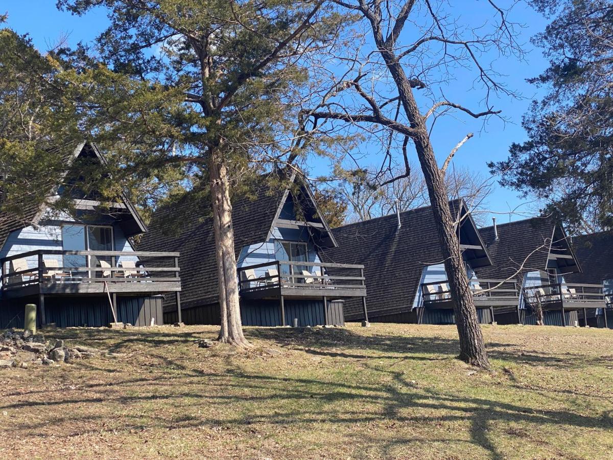 Calm Waters Resort Indian Point المظهر الخارجي الصورة